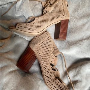 Crown Vintage heels